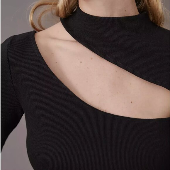 English Factory Anthropologie Cut Out Top Black XS - Picture 3 of 3